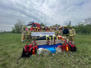 Firefighters at the Kamianska Sich National Nature Park